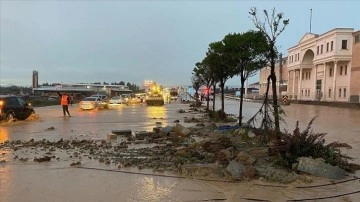 Sel ve su baskını yaşanan Akyurt'ta bir kişi hayatını kaybetti