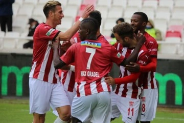 Sivasspor’un yenilmezlik serisi 5 maça çıktı