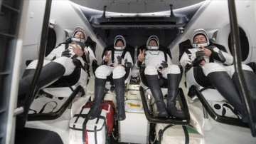 SpaceX, NASA 'Crew-3' uçuşuyla uzaya 4 uzay adamı gönderecek