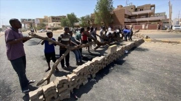 Sudan'da çarpış karşıtı protestolar sürüyor