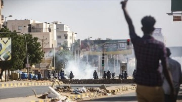 Sudan'da protestocular çıplak yönetime geçilmesinde ısrarcı