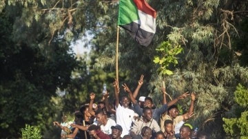 Sudan'da siyasi hal düşüncesince kriz masası kuruldu