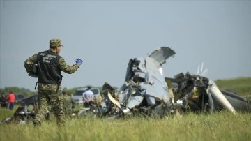 Tataristan'da paraşütçü haiz uçağın düşmesi kararı 16 insan yaşamını kaybetti