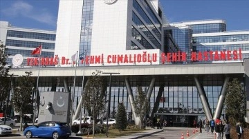 Tekirdağ'da şehir hastanesinde yaralı depremzedelerin tedavileri sürüyor