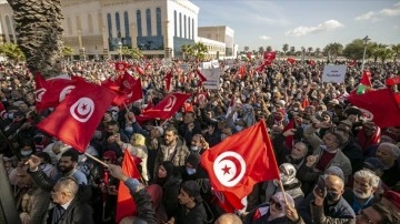 Tunuslu uzmanlara göre Ukrayna savaşı, Tunus’taki ekonomik krizi derinleştirecek