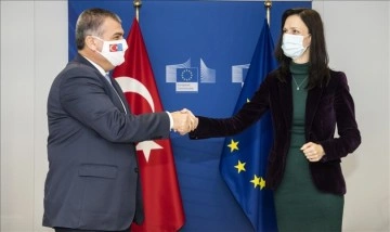 Türkiye-AB ortada Ufuk Avrupa, Erasmus+ ve ESC paydaşlık anlaşmaları imzalandı