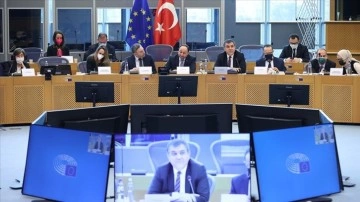 Türkiye, AB'den katılım sürecinin güçlendirilmesini bekliyor