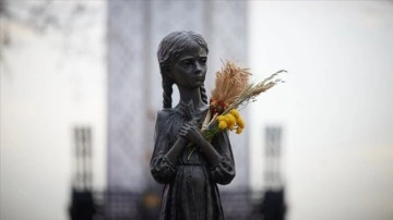 Ukrayna’da Holodomor kurbanları anılıyor