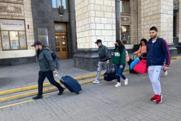 Ukrayna’dan ayrılacak Türk vatandaşlar için sınır kapı uygulamaları güncellendi
