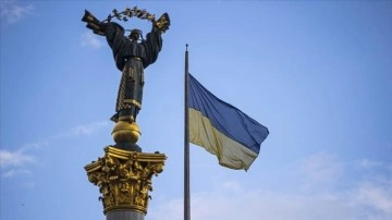 Varşova, Ukrayna'nın Polonya vatandaşlarına "özel statü" verme girişiminden memnun