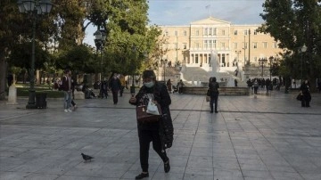 Yunanistan’da günce Kovid-19 vaka sayısı en faziletkâr seviyeye ulaştı