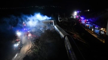 Yunanistan'da tren kazasında 29 kişi hayatını kaybetti
